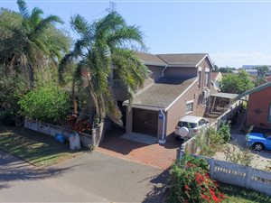 4 Bed House in Merewent