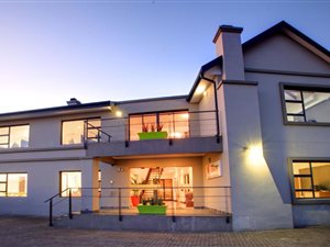 328 m² Commercial space in Camphers Drift