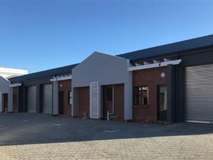 100 m² Commercial space in Fairview
