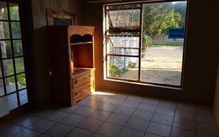 1 Bedroom Garden Cottage in Duynefontein