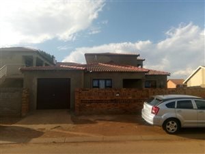 4 Bed House in Protea Glen