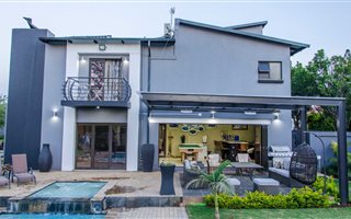 6 Bedroom House in Zambezi Country Estate