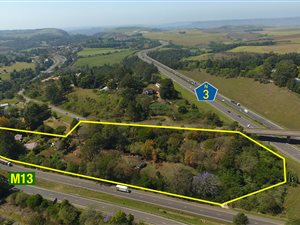 2.7 ha Land available in Assagay
