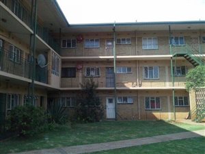 2 Bed Apartment in Vanderbijlpark Central