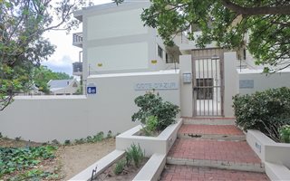1 Bedroom Apartment in Hout Bay and surrounds