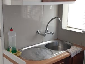 1 Bed Garden Cottage in Wendywood