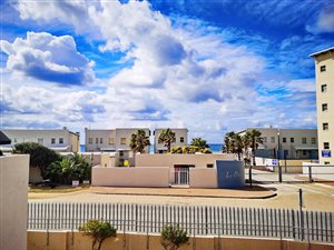 2 Bed Townhouse in Diaz Beach