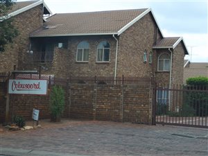 2 Bed Townhouse in Doornpoort and surrounds