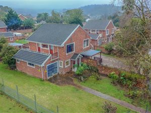 3 Bed House in Blanco
