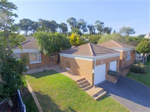 3 Bed Townhouse in De Bron