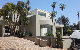 4 Bedroom House in Salt Rock