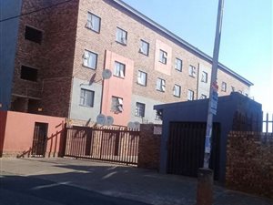 2 Bed Townhouse in Kempton Park Central