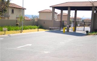 2 Bedroom Cluster in Kyalami