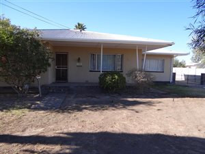 3 Bed House in Hospital Hill