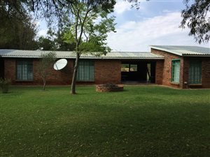 1 ha Farm in Groot Marico