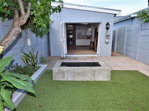 2 Bed House in Harfield Village