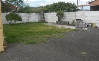 3 Bedroom House in Lotus River