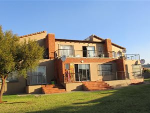 1 Bed Townhouse in Willowbrook