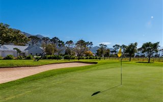 4 Bedroom House in Steenberg Golf Estate