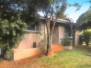 3 Bed House in Highlands North