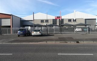 1120 m² Industrial space in Kuilsriver