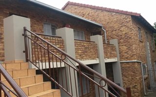 2 Bedroom Apartment in Theresa Park
