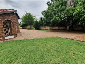 3 Bed House in Theresa Park