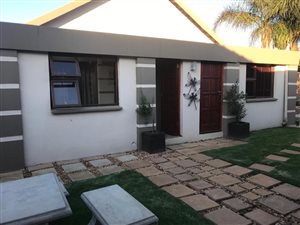 1 Bed Garden Cottage in Parkrand