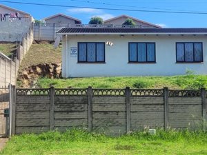 3 Bed House in Southgate