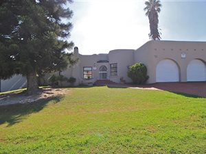 4 Bed House in Panorama
