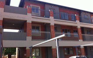 2 Bedroom Apartment in Booysens