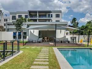 2 Bed Apartment in Kyalami AH