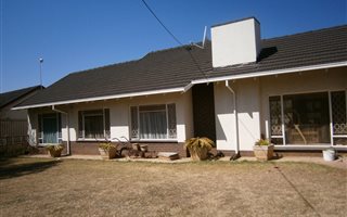 3 Bedroom House in Waverley
