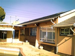 4 Bed House in Evans Park