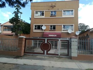 3 Bed Flat in Southernwood