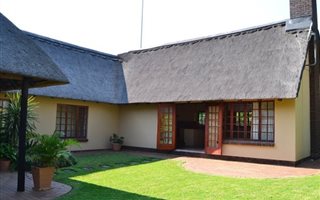 3 Bedroom Townhouse in Club Nautique