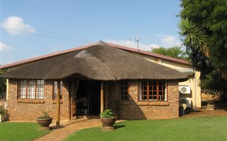 2 ha Farm in Strydfontein and surrounds