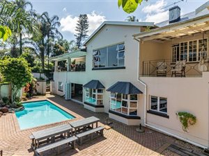 4 Bed House in Cowies Hill