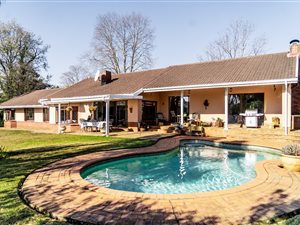 5 Bed House in Hilton