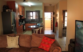 2 Bedroom Flat in Vereeniging