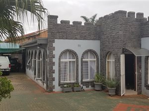 4 Bed House in Breaunanda