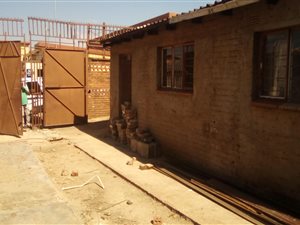 50 m² Retail Space in Tembisa