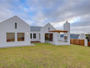 3 Bed House in Mont Fleur Mountain Estate