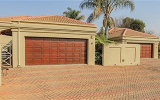 3 Bedroom Townhouse in Centurion Golf Estate