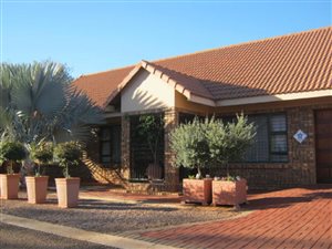2 Bed House in Mookgophong (Naboomspruit)
