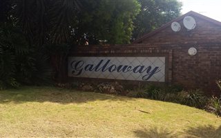 2 Bedroom Simplex in Highveld