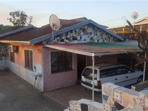 4 Bed House in Clayfield