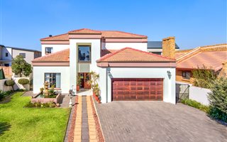4 Bedroom House in Glen Eagles Estate