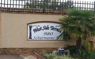 2 Bedroom Townhouse in Claremont