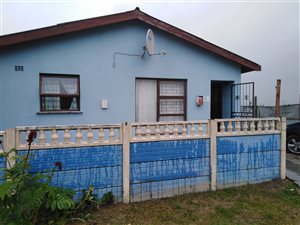 2 Bed House in New Macassar Village